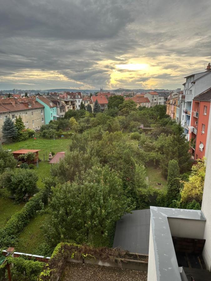 Apartments Spacilova Nearly Center Komarov Kültér fotó